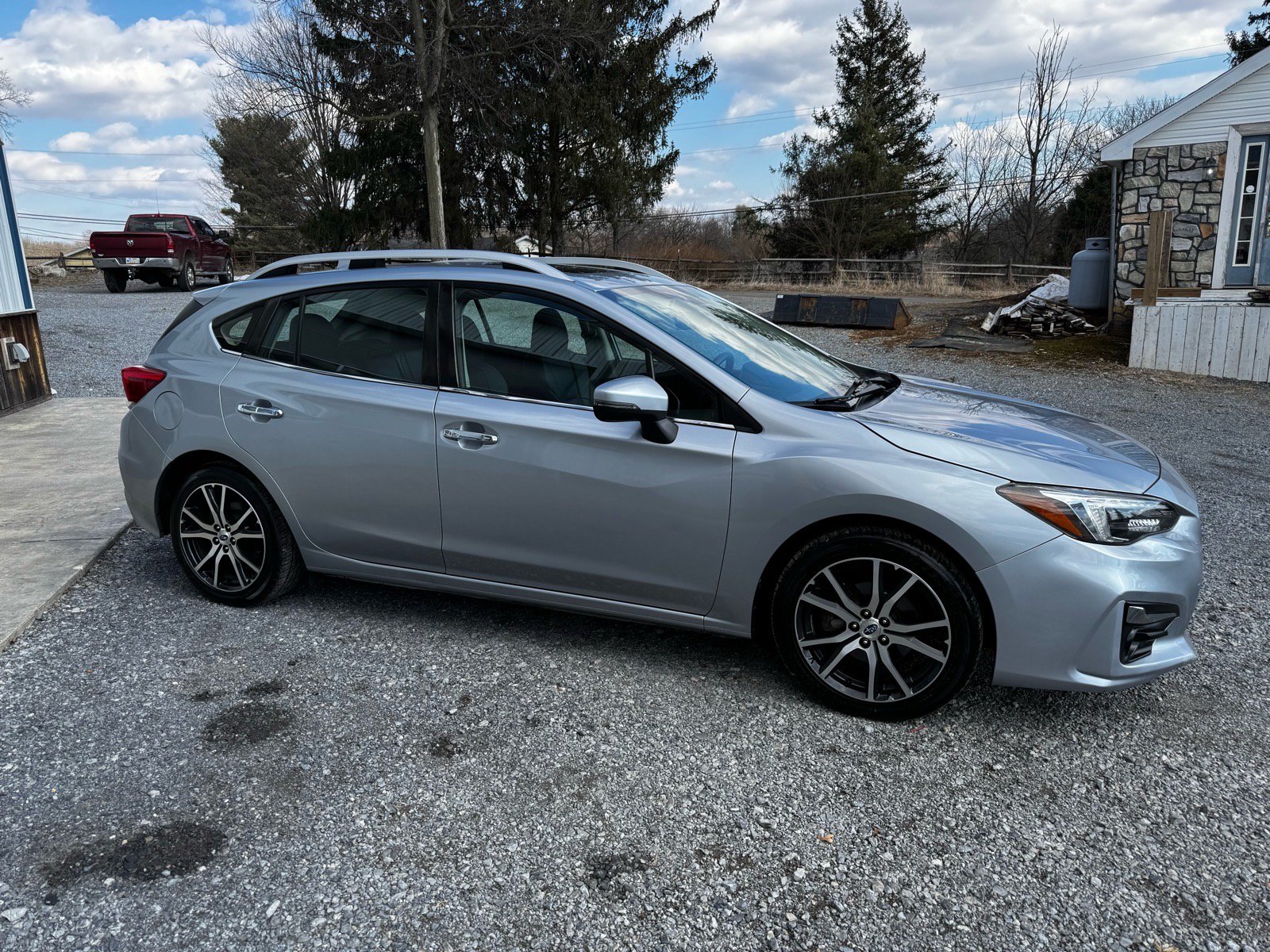 Used 2017 Subaru Impreza 2.0i Limited w/ Moonroof/BSD & Rcta/Eyesight AWD/4WD image 4