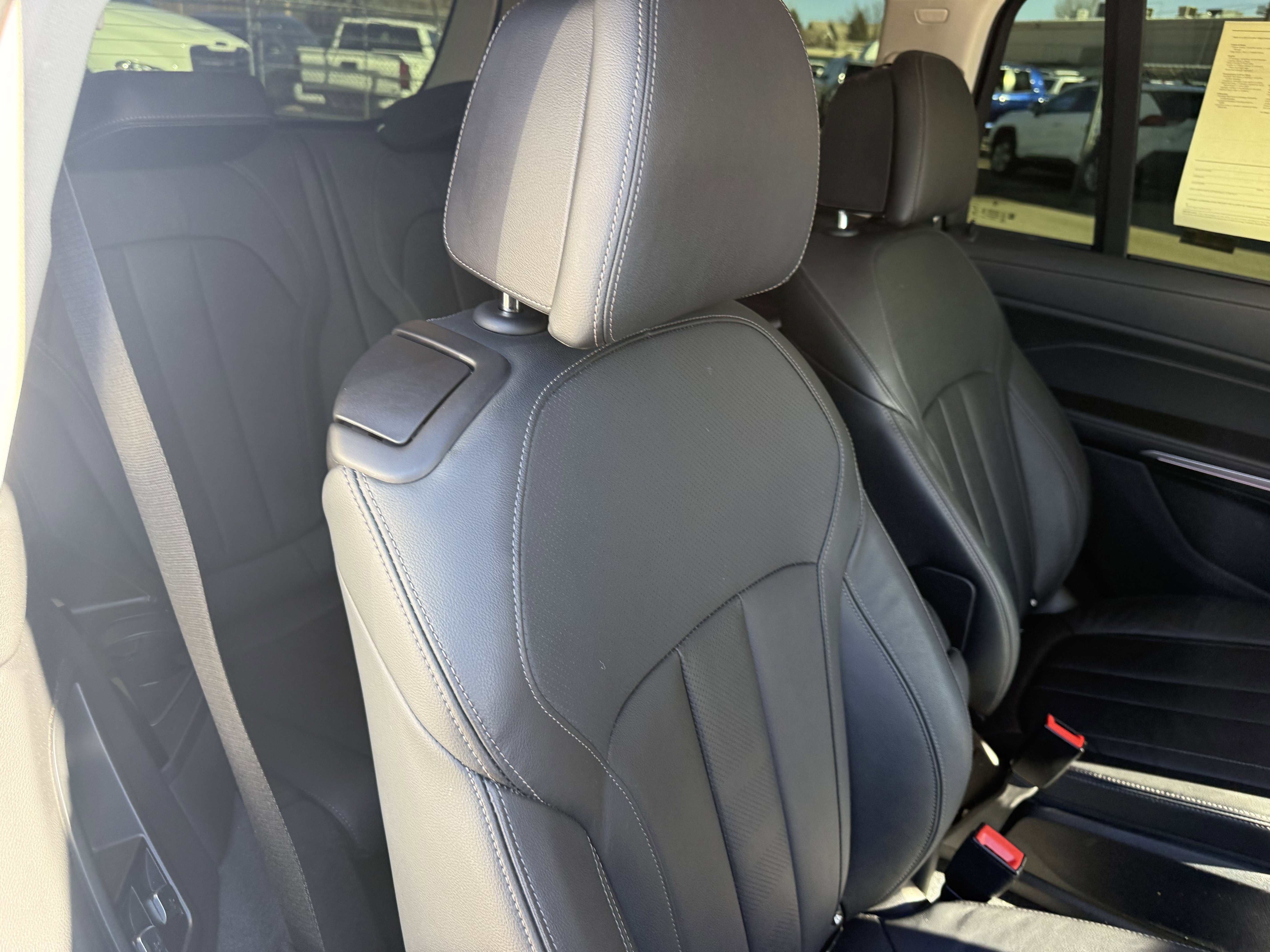 Used 2022 BMW X7 xDrive40i w/ Premium Package image 19