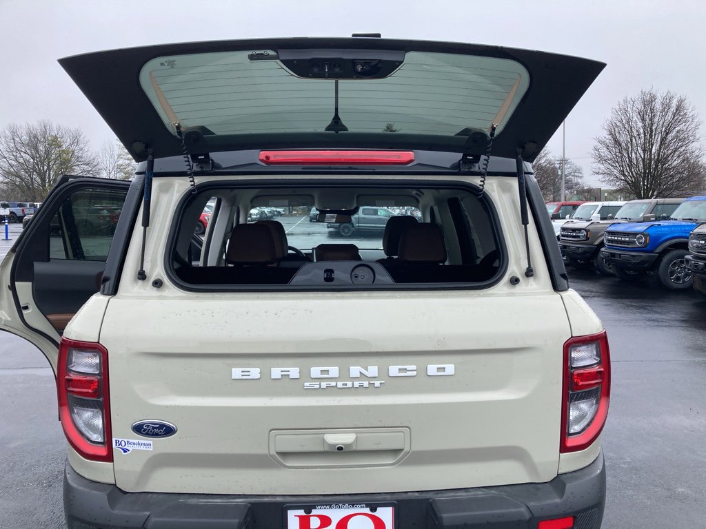 Used 2025 Ford Bronco Sport Outer Banks w/ Outer Banks Tech Package+ image 32