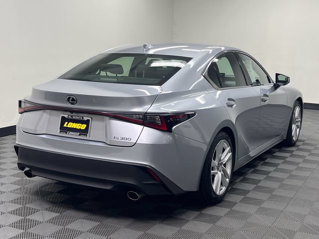 Certified 2022 Lexus IS 300 w/ Accessory Package RWD image 5