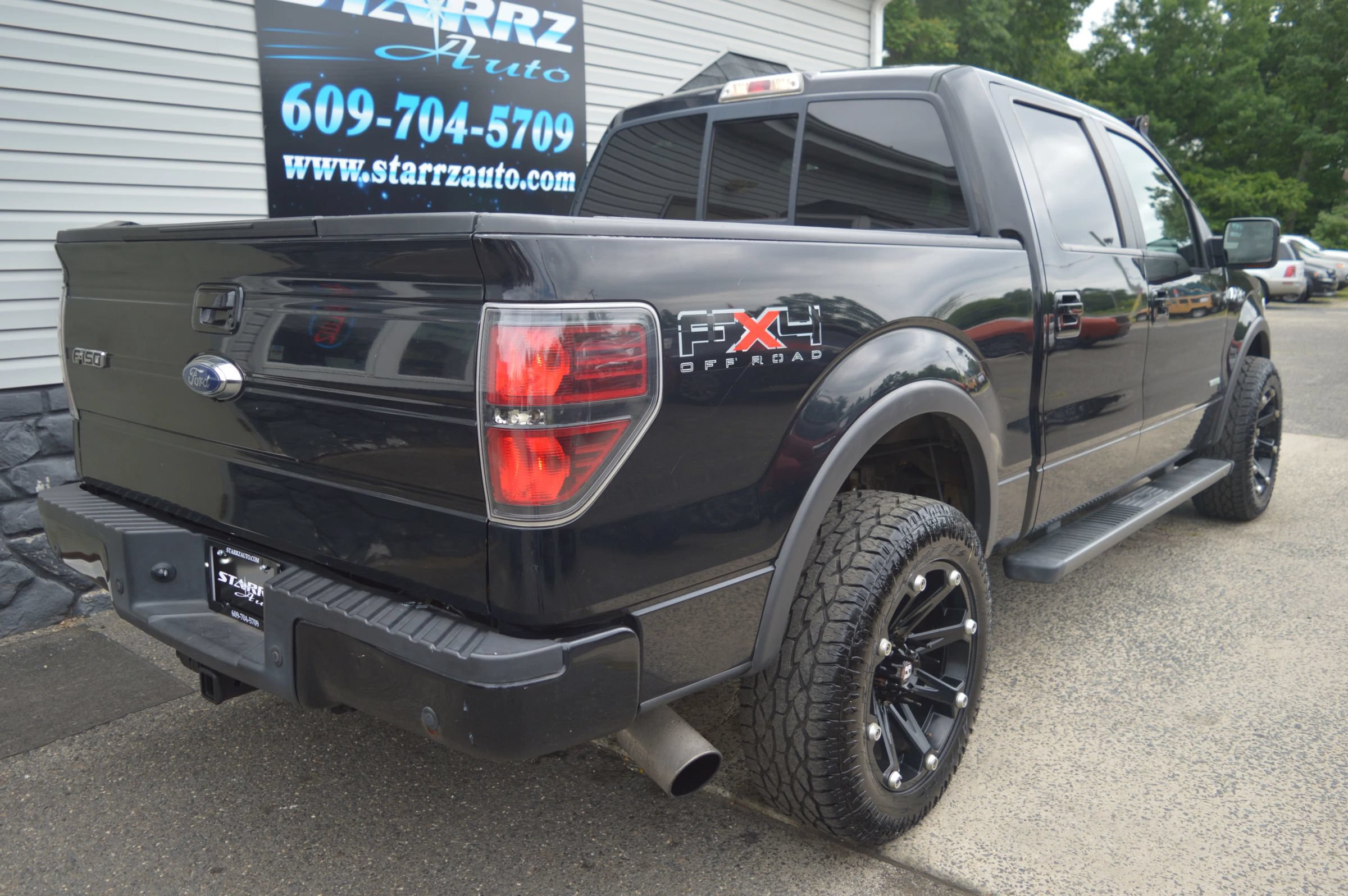 Used 2011 Ford F150 FX4 w/ FX Luxury Pkg AWD/4WD image 5
