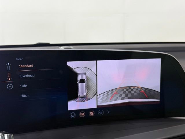 New 2026 Cadillac Vistiq Luxury image 18