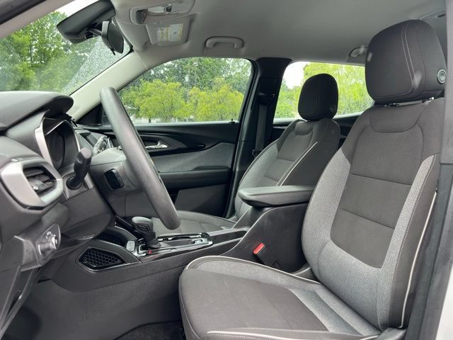 Used 2021 Chevrolet TrailBlazer LS FWD image 12