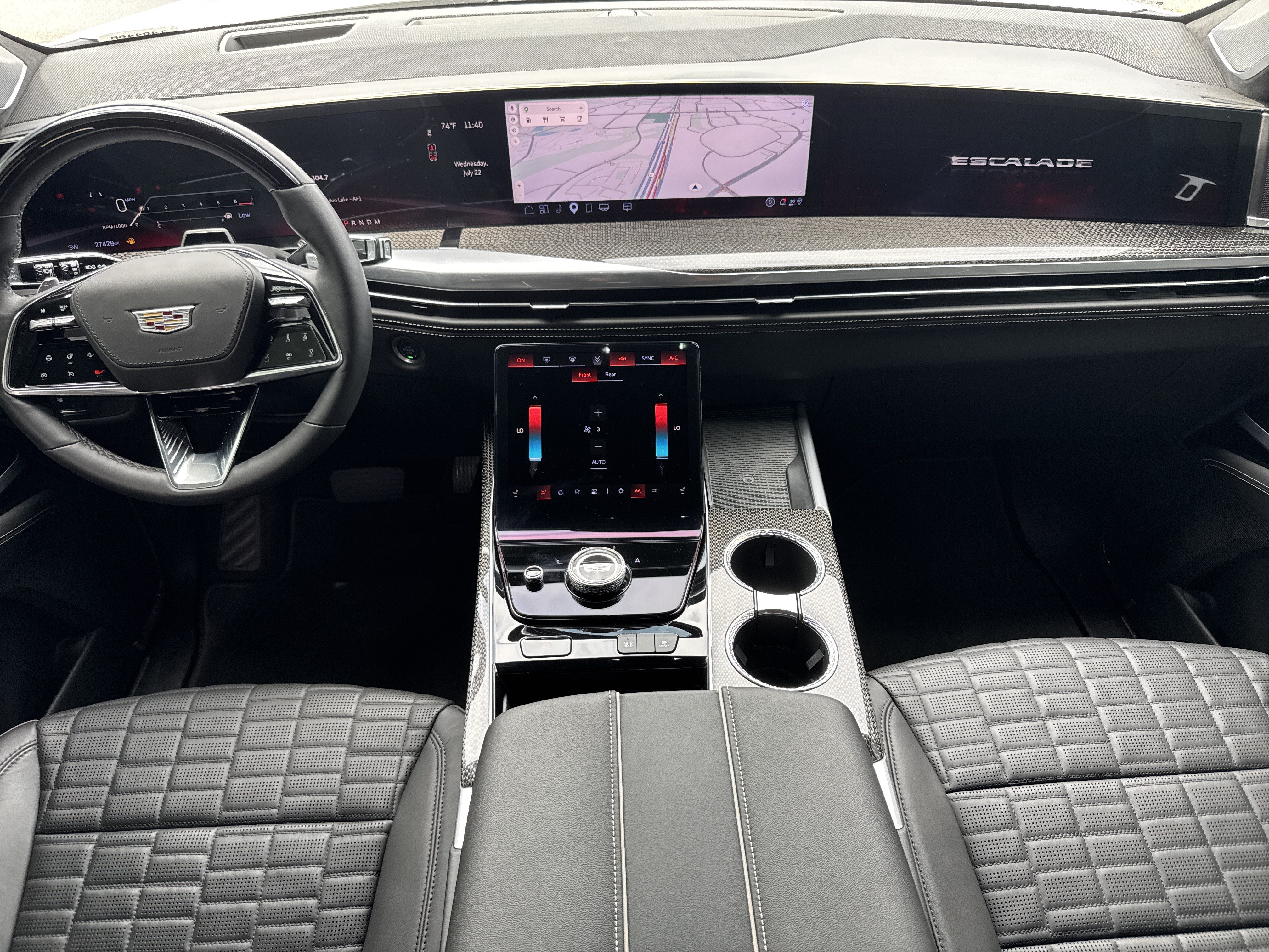 Used 2025 Cadillac Escalade V w/ LPO, ONYX Package AWD/4WD image 32