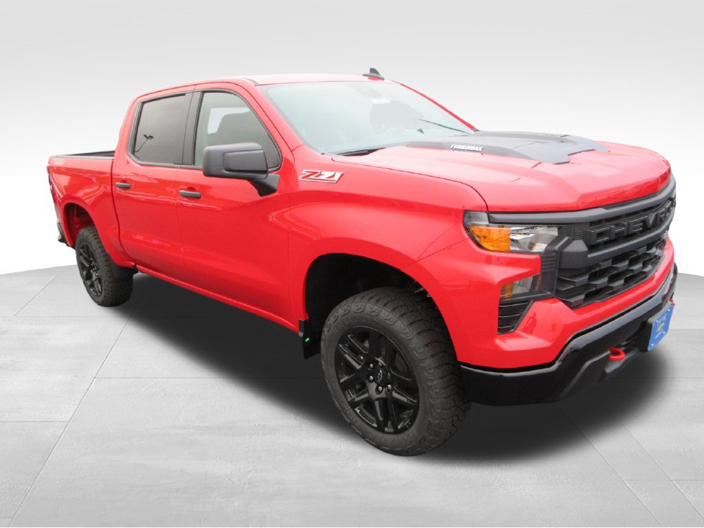 New 2026 Chevrolet Silverado 1500 Custom Trail Boss w/ LPO, Dark Essentials Package AWD/4WD image 8
