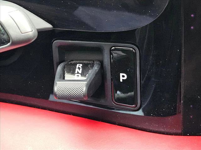 Used 2020 Porsche Taycan 4S image 15