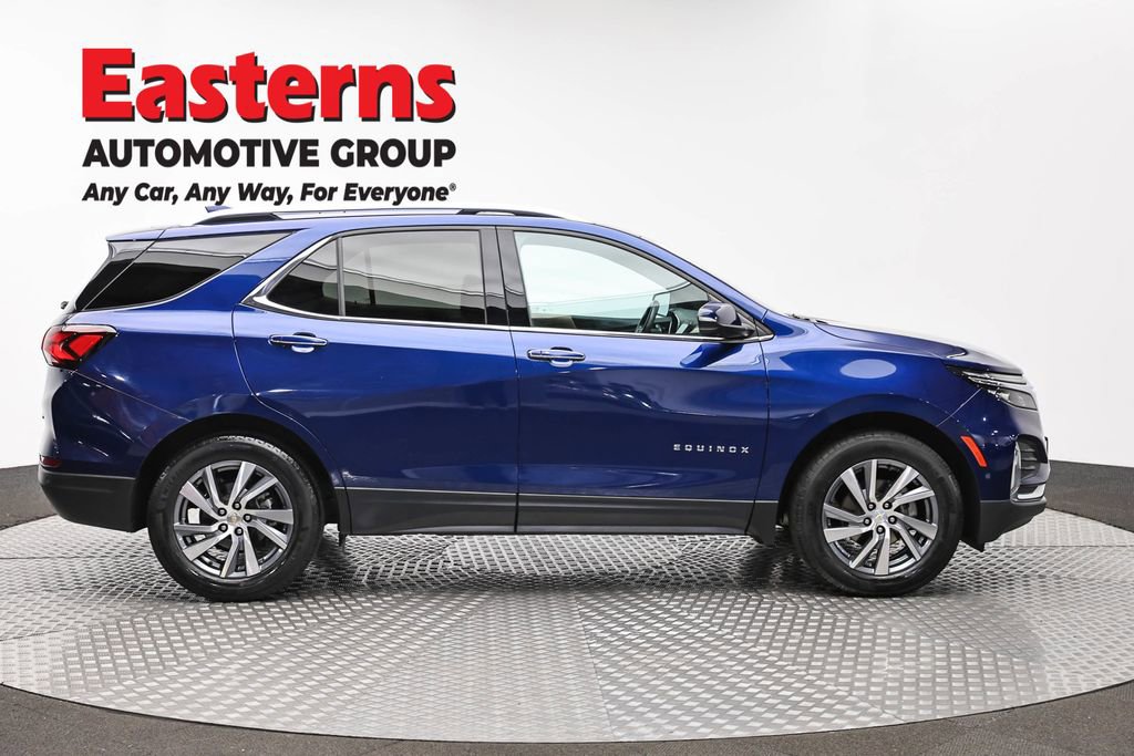 Used 2022 Chevrolet Equinox Premier AWD/4WD image 4