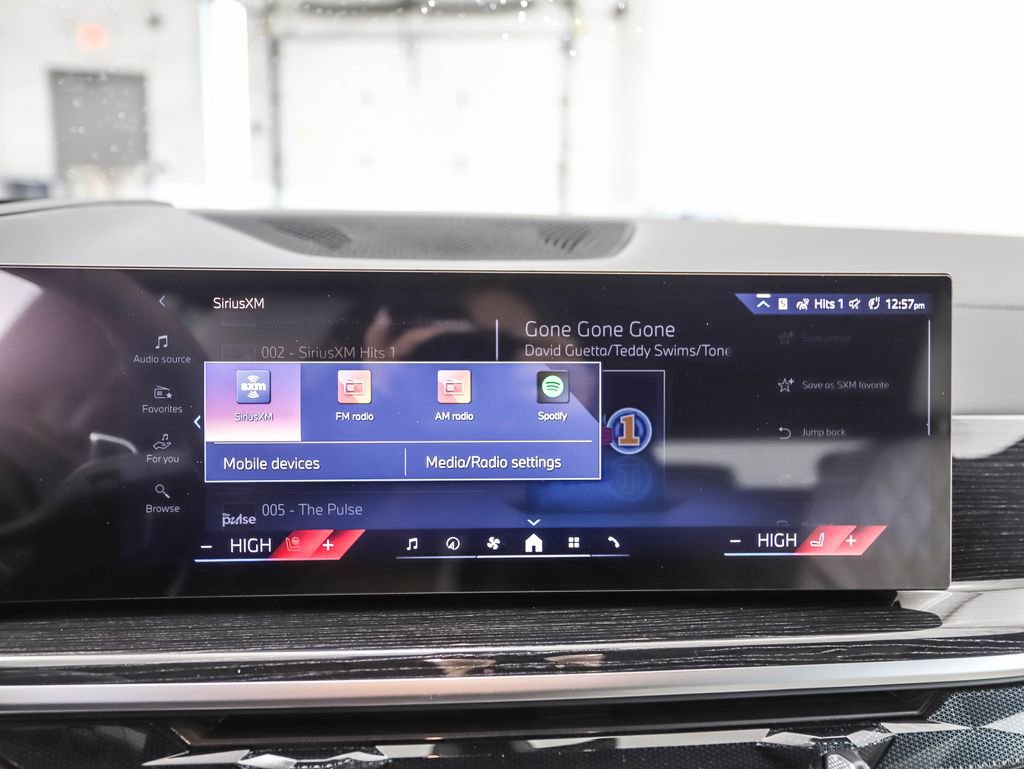 New 2026 BMW X5 xDrive40i w/ Executive Package image 17