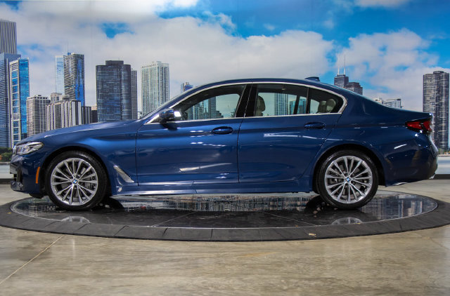 Used 2023 BMW 540i xDrive w/ Premium Package AWD/4WD image 6