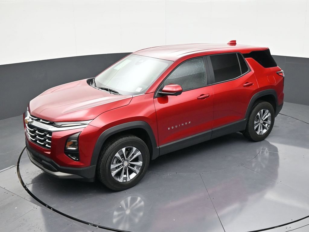 Used 2025 Chevrolet Equinox LT w/ Safety and Technology Package image 12