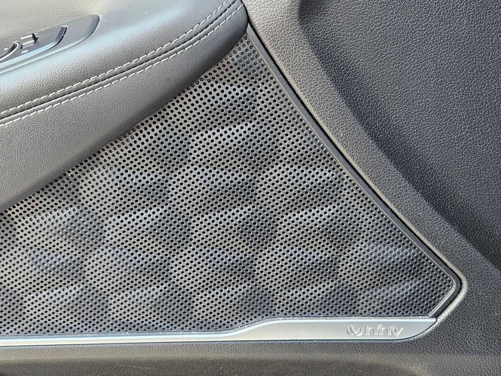 Used 2020 Hyundai Santa Fe Limited image 26