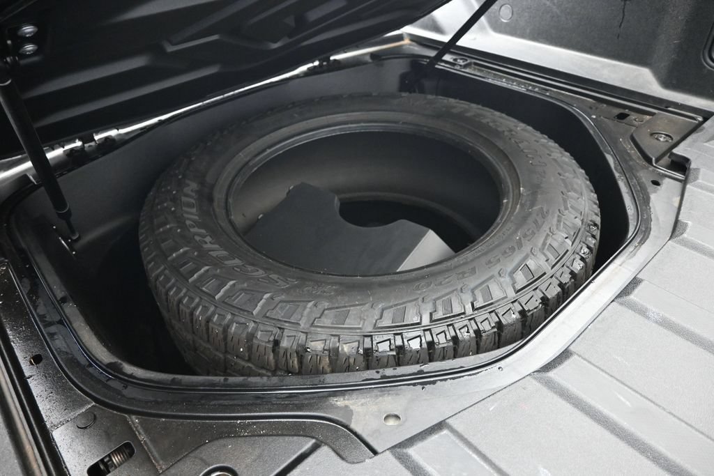 Used 2022 Rivian R1T Launch Edition AWD/4WD image 24