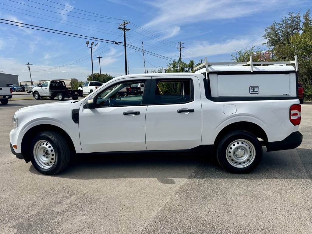 Used 2022 Ford Maverick XL image 2