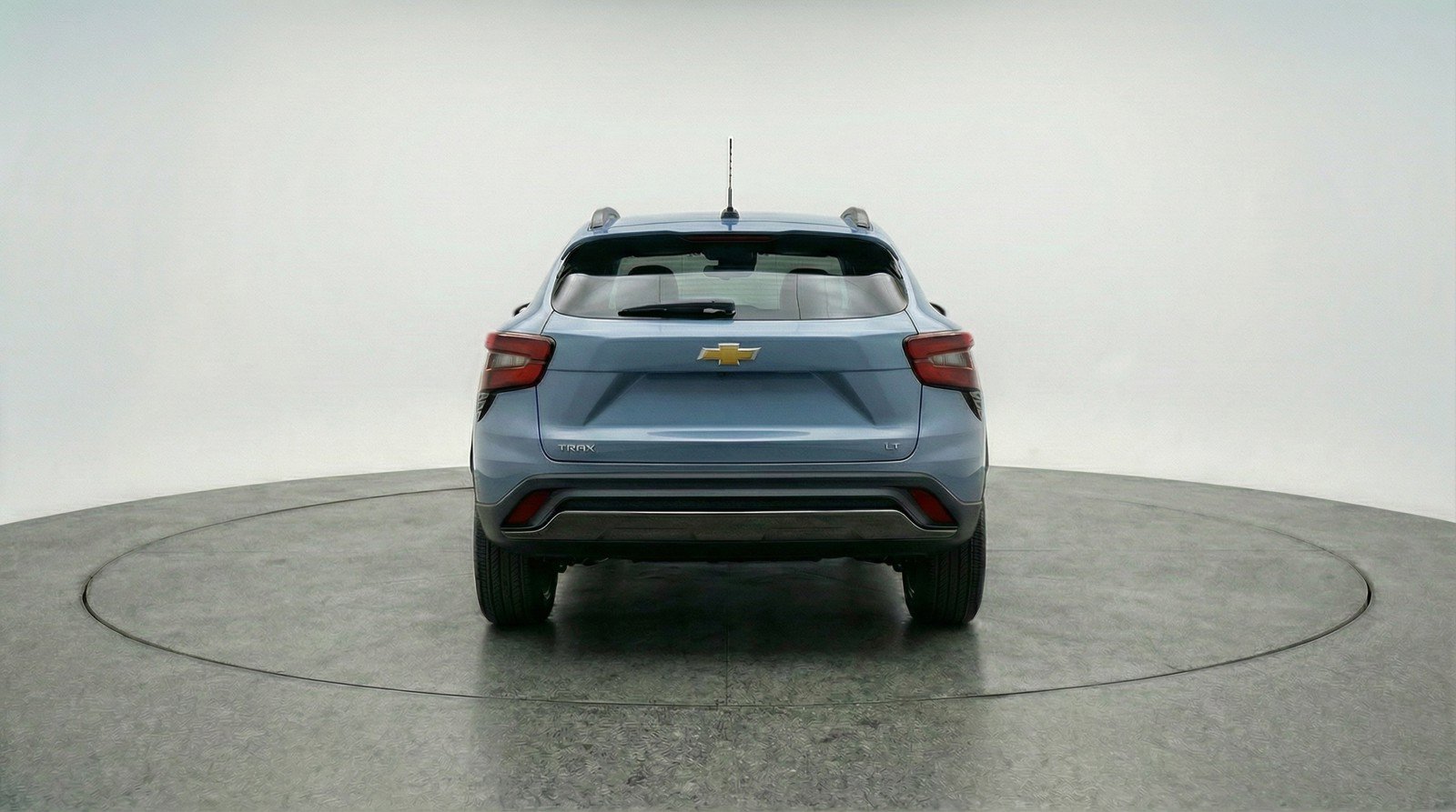 Used 2025 Chevrolet Trax LT w/ LT Convenience Package FWD image 7