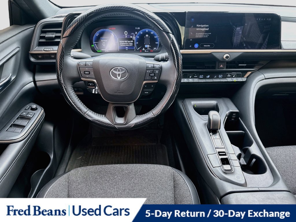 Used 2023 Toyota Crown AWD/4WD image 29