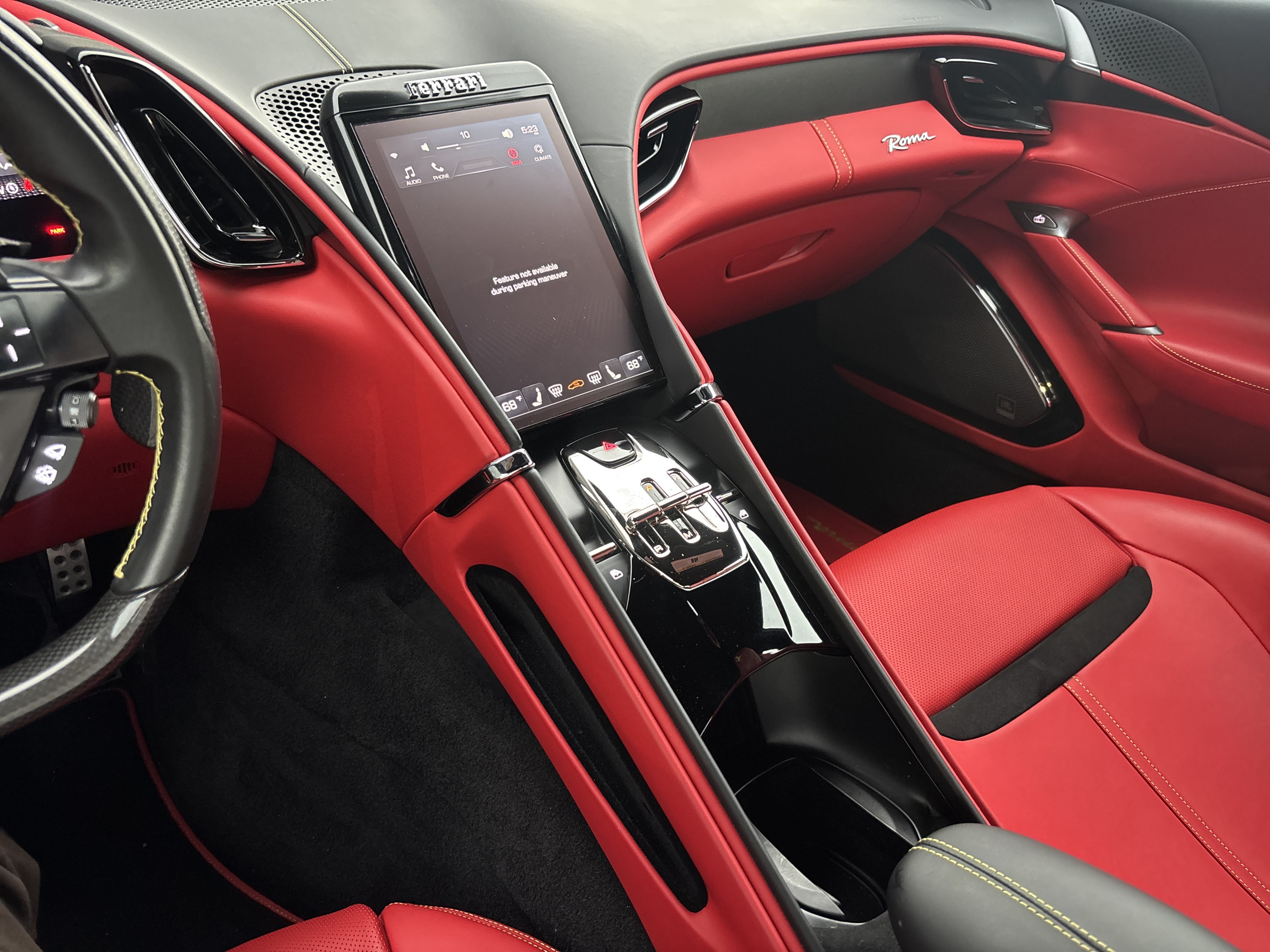 Used 2022 Ferrari Roma RWD image 20