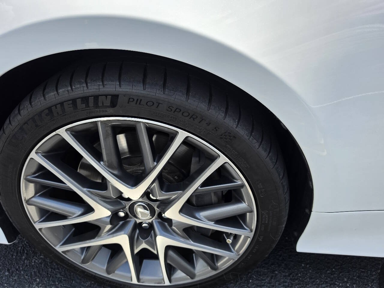 Used 2017 Lexus RC 350 F Sport RWD image 22