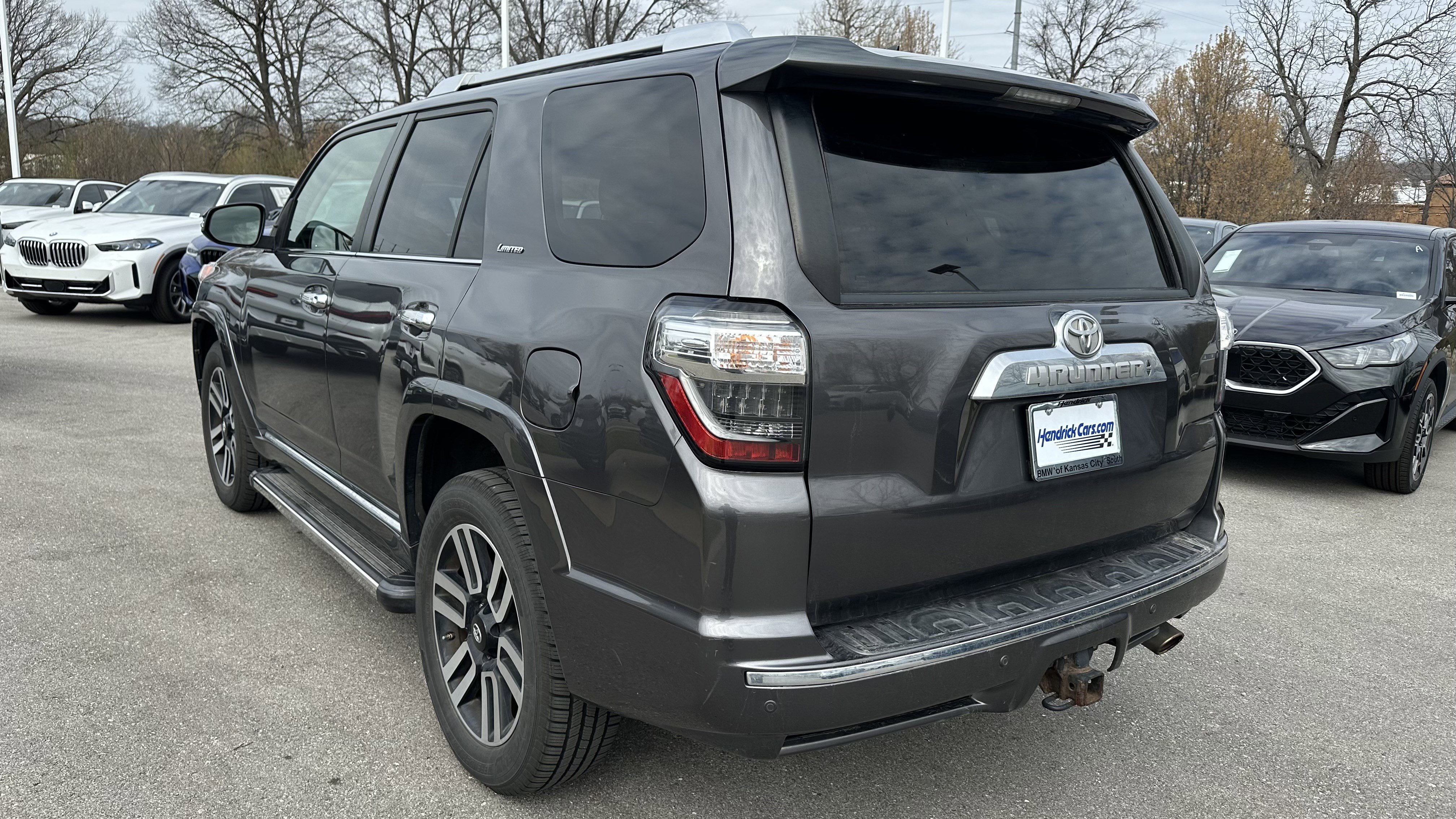 Used 2015 Toyota 4Runner Limited image 8