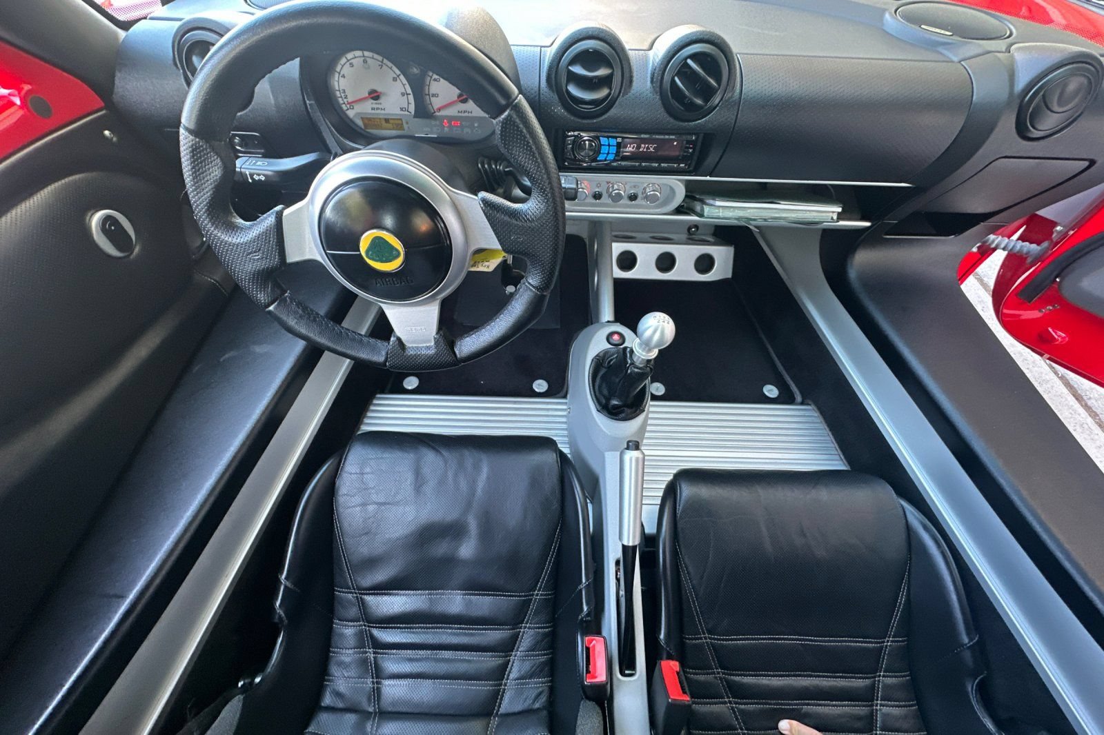 Used 2007 Lotus Elise RWD image 12
