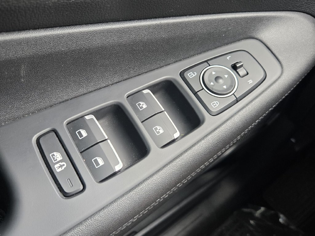 Certified 2023 Hyundai Santa Fe SEL FWD image 24