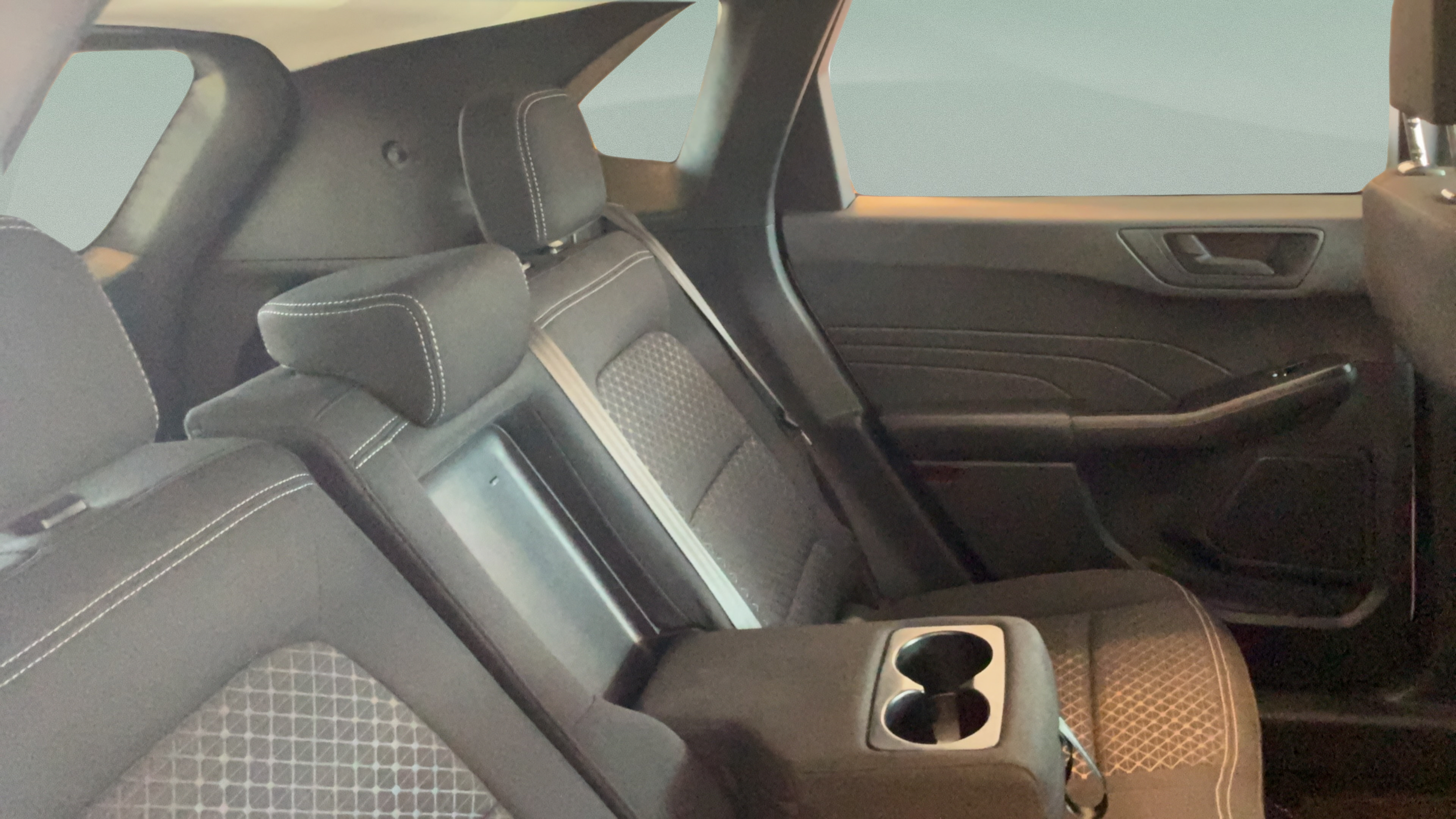 Used 2024 Ford Escape Active w/ Cold Weather Package FWD image 33