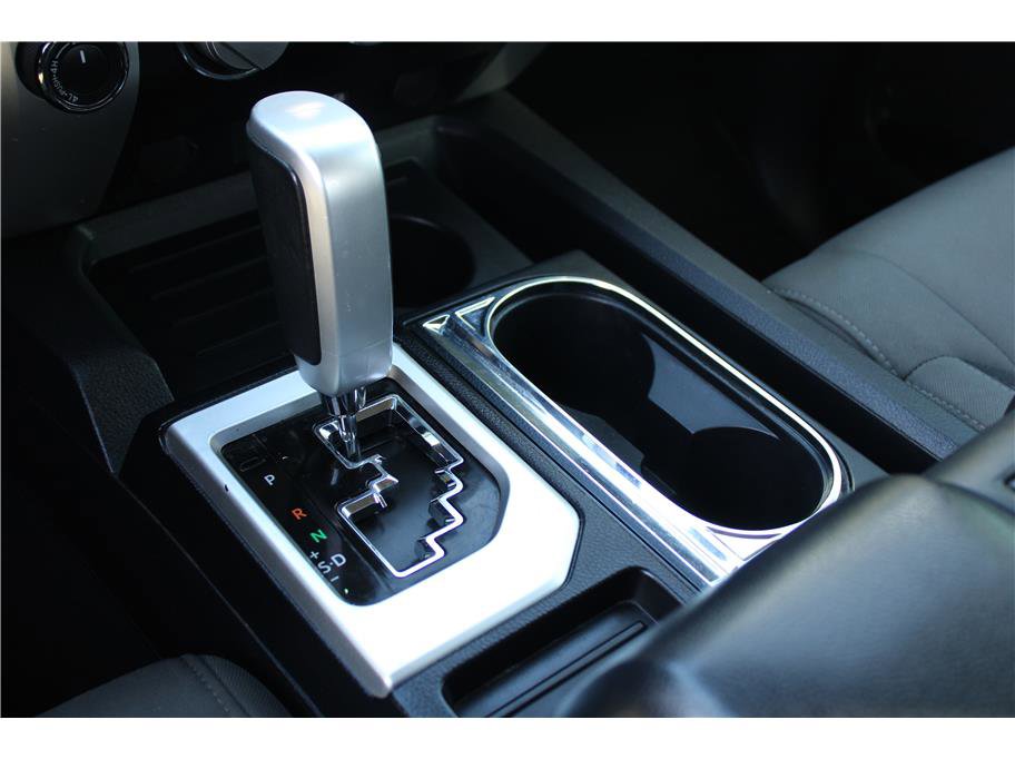 Used 2019 Toyota Tundra SR5 w/ SR5 Upgrade Package image 32