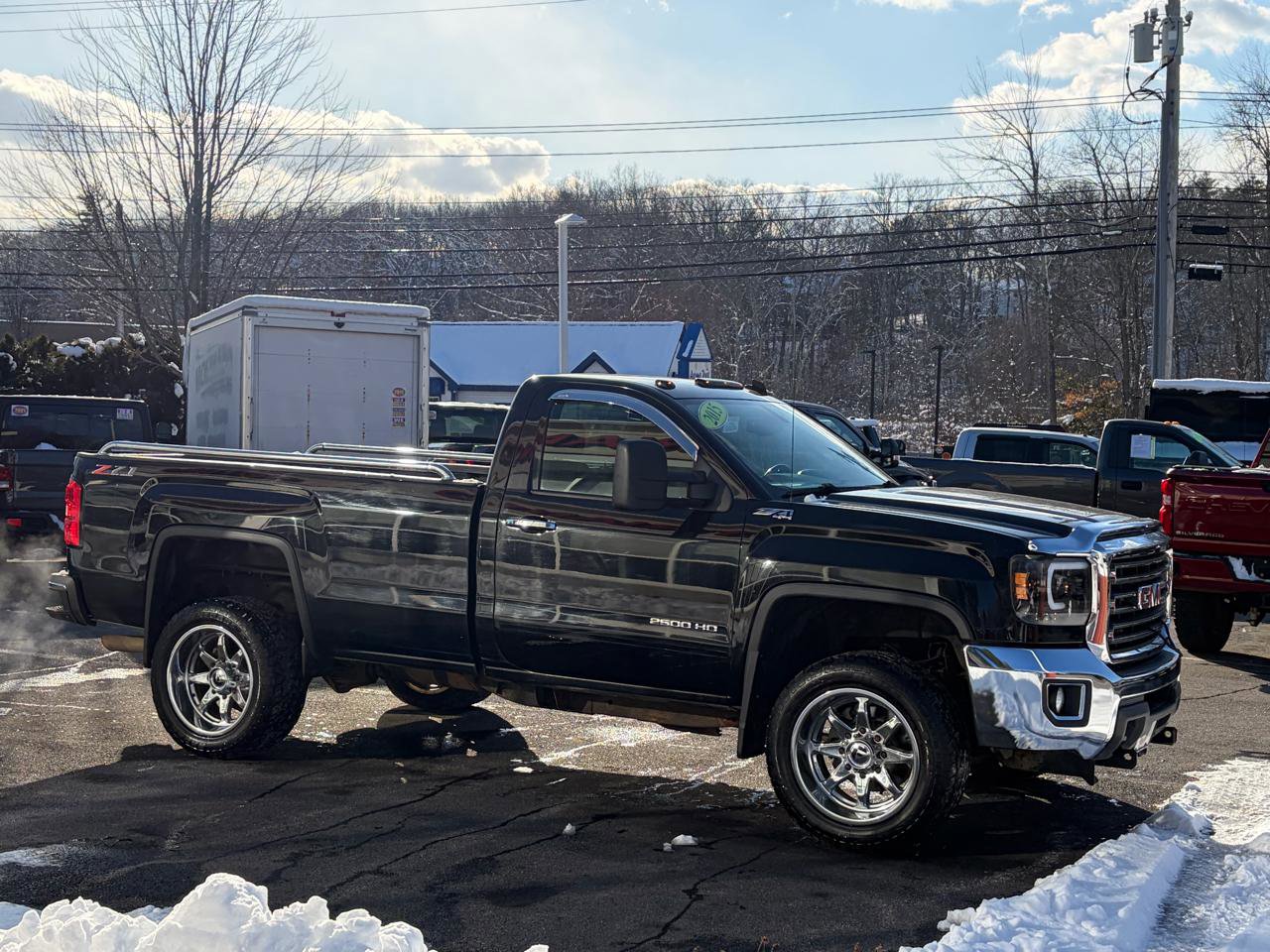 Used 2015 GMC Sierra 2500 SLE w/ SLE Preferred Package image 5