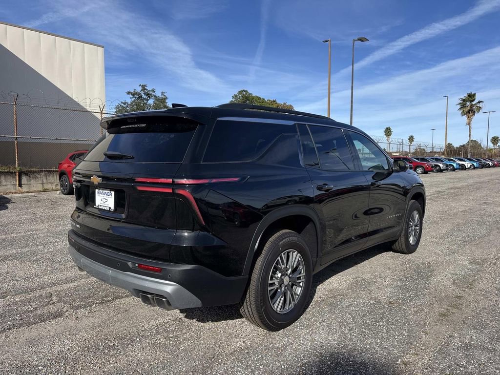 New 2026 Chevrolet Traverse LT w/ Driver Confidence Package image 7