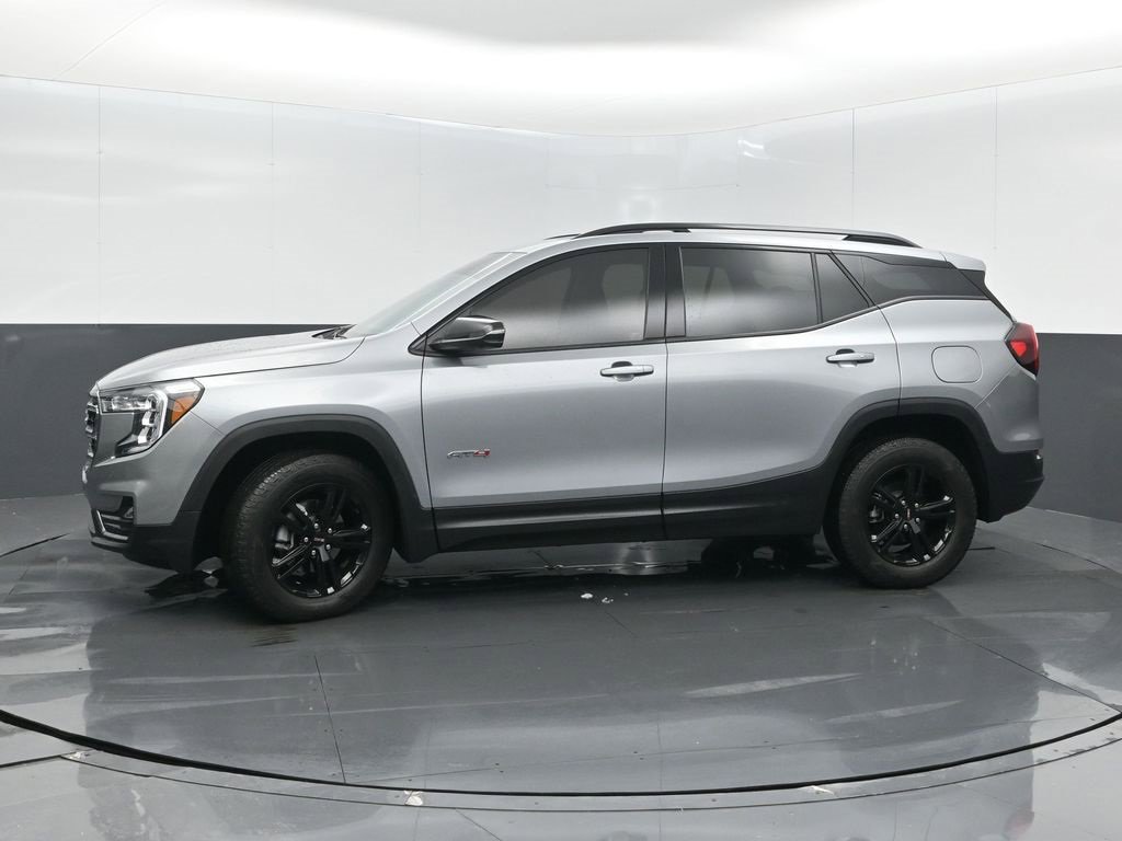Used 2024 GMC Terrain AT4 w/ Infotainment Package II image 4