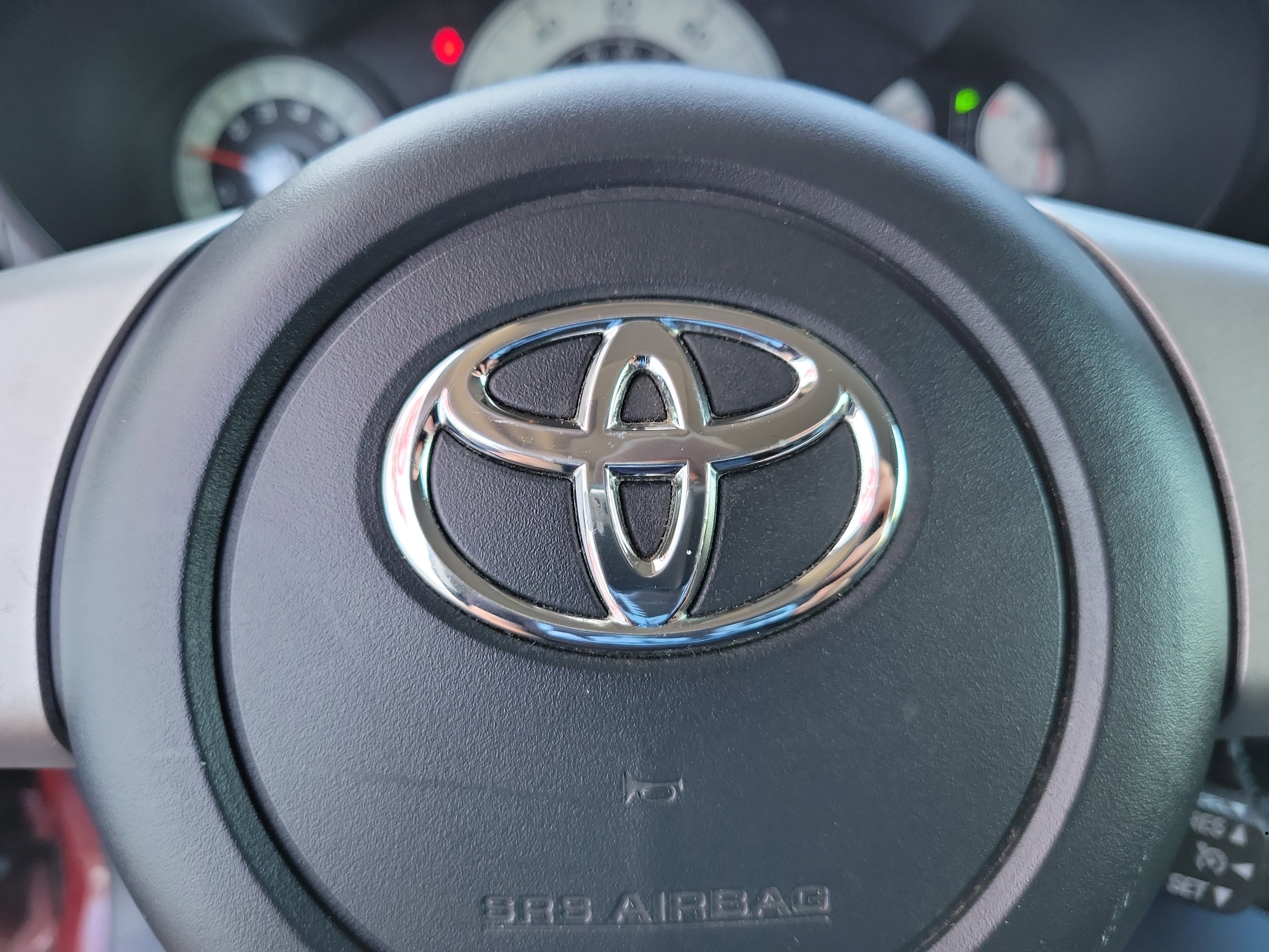 Used 2008 Toyota FJ Cruiser 4WD image 21