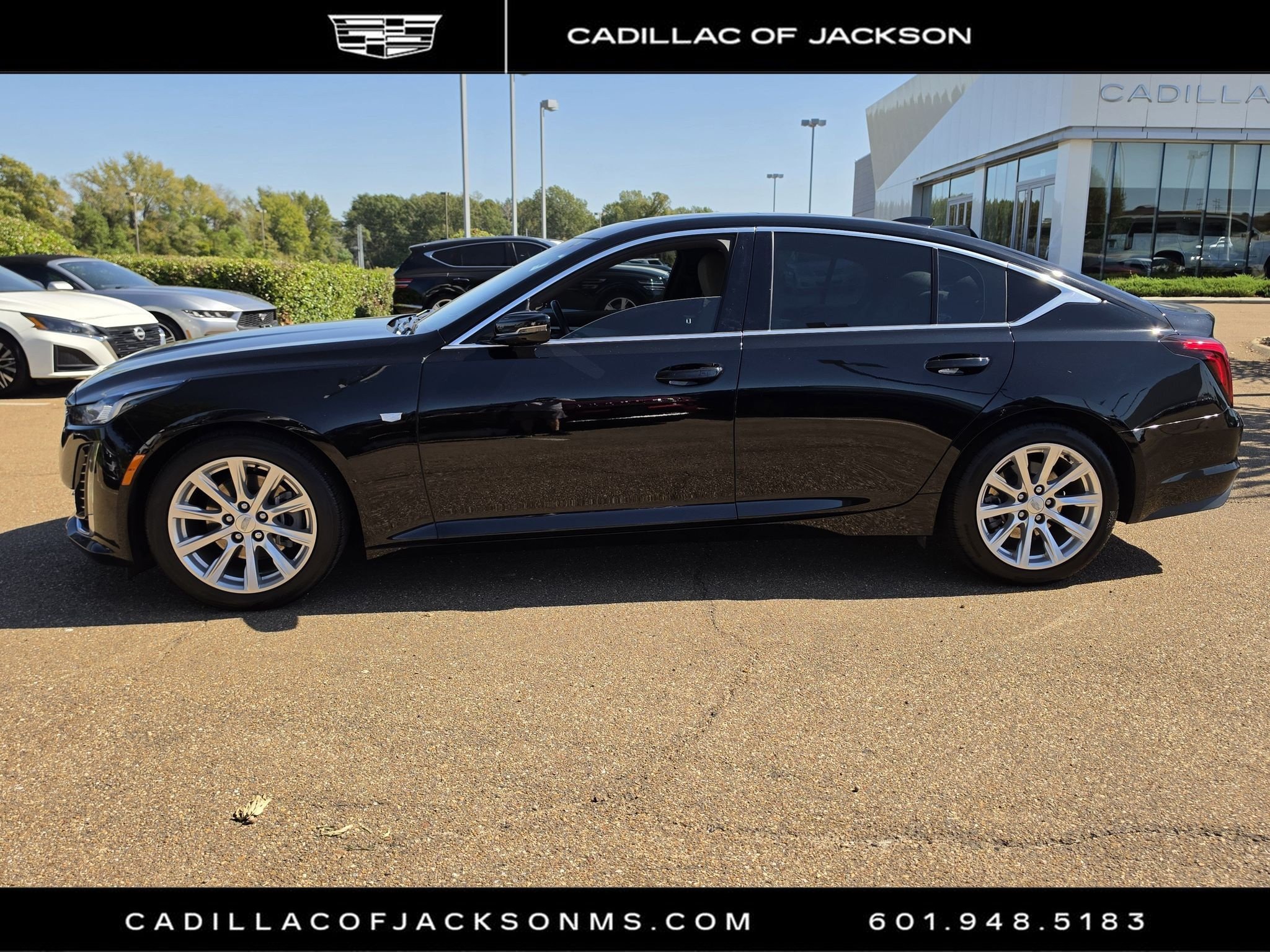 Used 2023 Cadillac CT5 Luxury w/ Sun And Sound Package RWD image 2