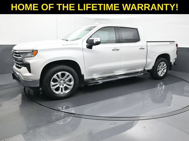 Used 2022 Chevrolet Silverado 1500 LTZ AWD/4WD image 2