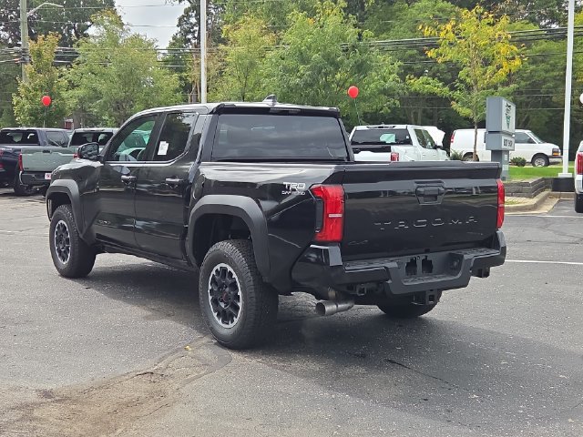 New 2026 Toyota Tacoma TRD Off-Road AWD/4WD image 3