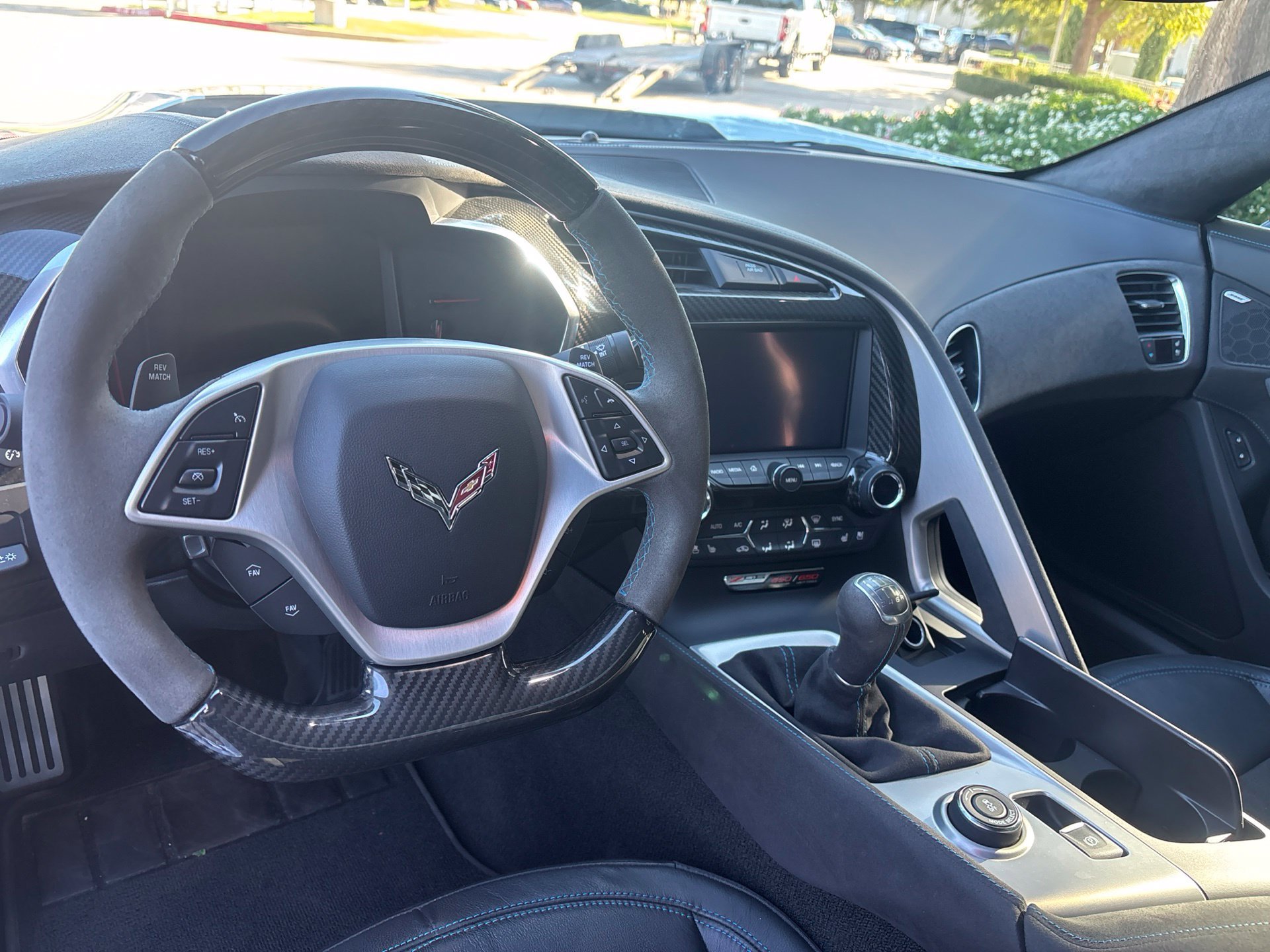 Used 2019 Chevrolet Corvette Z06 RWD image 6