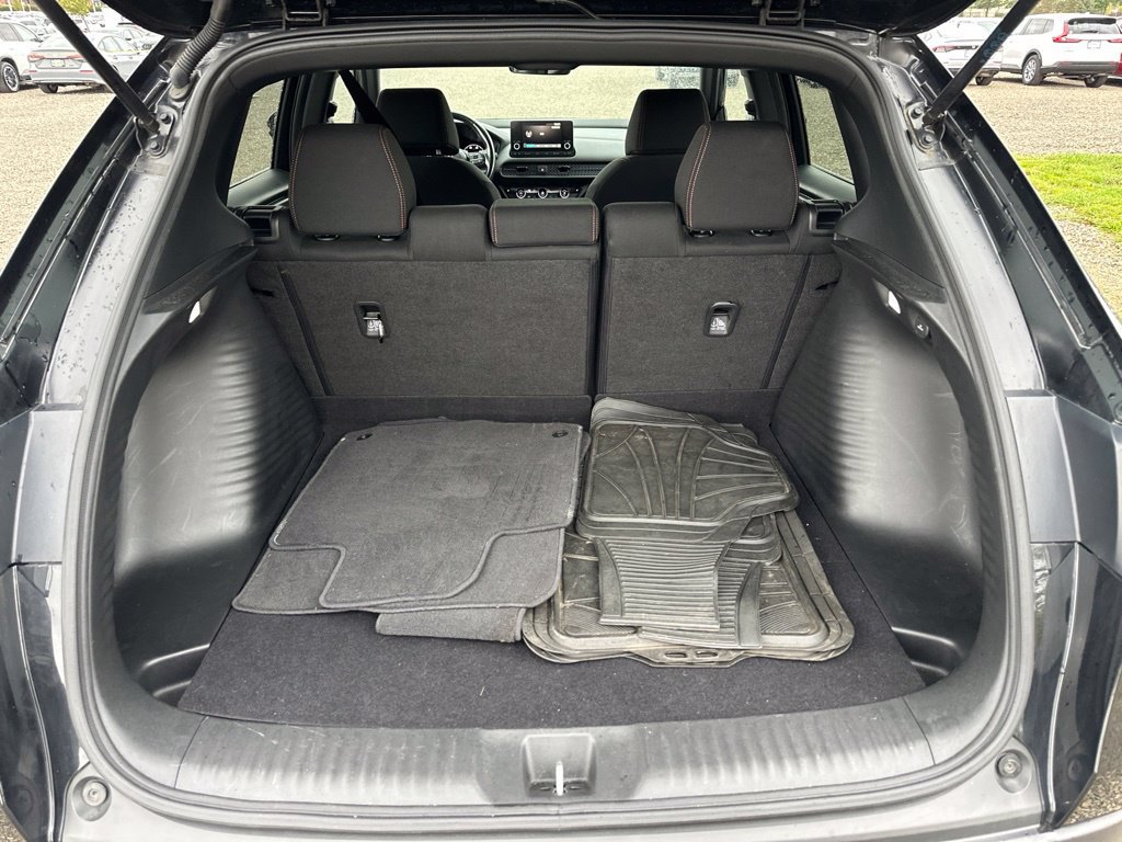 Used 2023 Honda HR-V Sport image 10