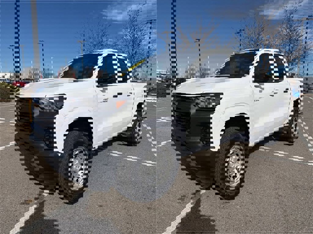 Certified 2024 Chevrolet Colorado W/T w/ WT Convenience Package II image 6