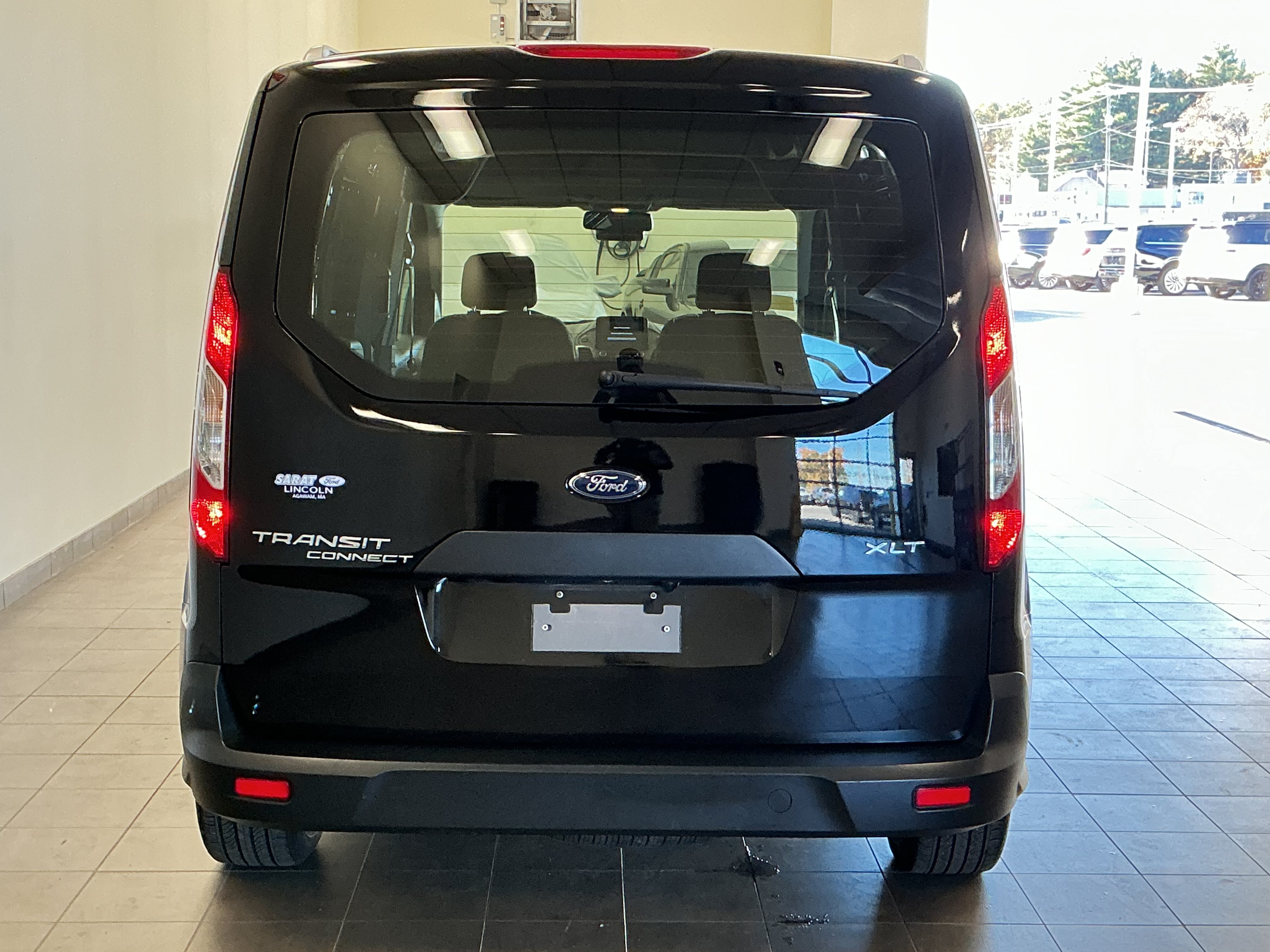 Used 2020 Ford Transit Connect XLT FWD image 6