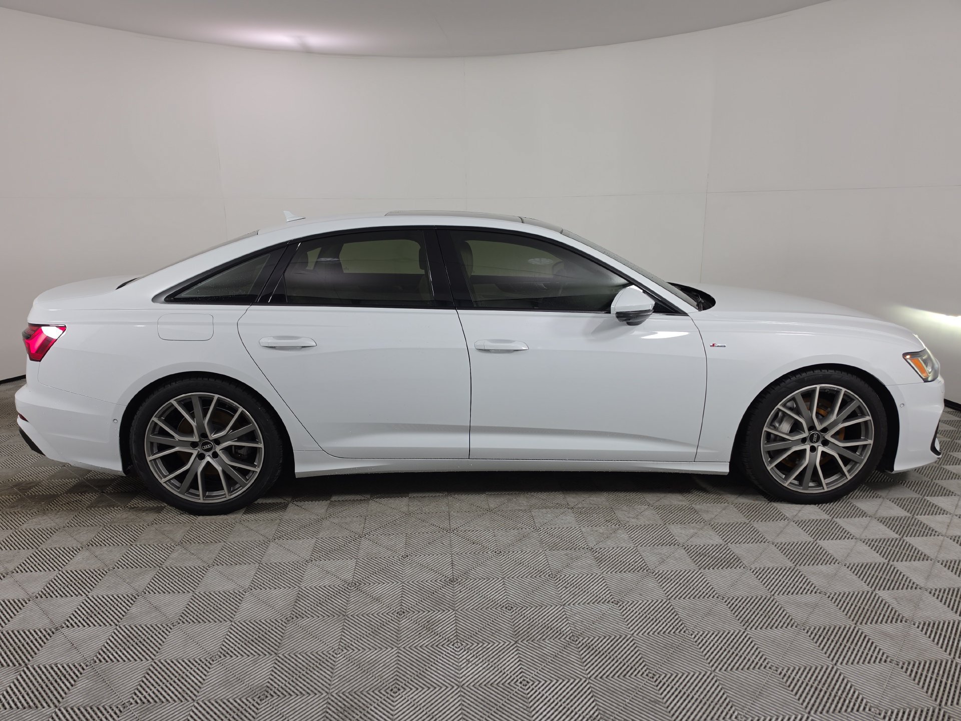 Used 2022 Audi A6 Premium Plus AWD/4WD image 8