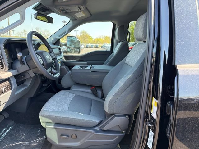 New 2026 Ford F250 XLT w/ XLT Premium Package AWD/4WD image 14