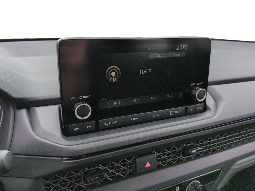 Used 2025 Honda Accord LX image 13