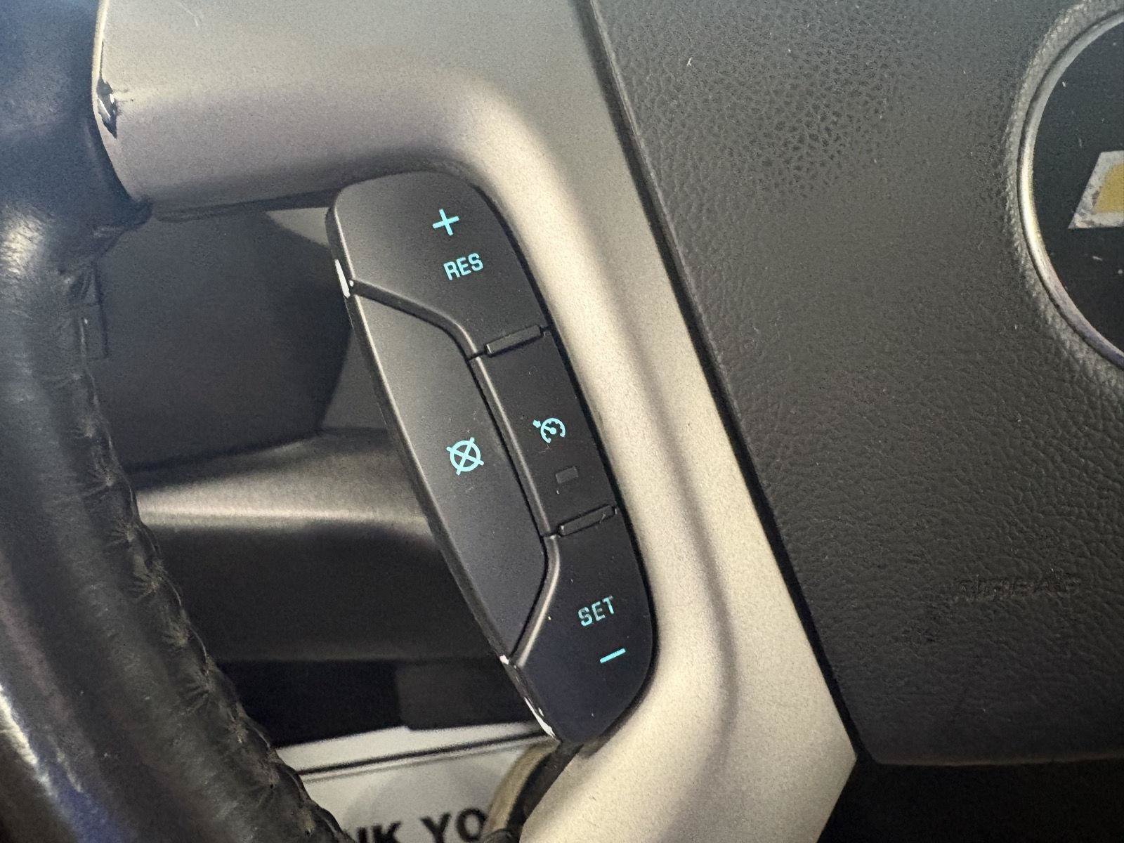 Used 2011 Chevrolet Silverado 1500 4x4 Crew Cab Hybrid image 29
