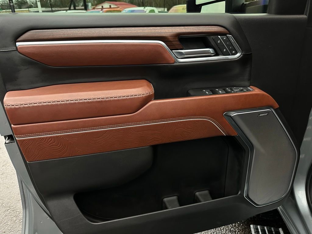 Used 2024 GMC Sierra 2500 Denali Ultimate image 11