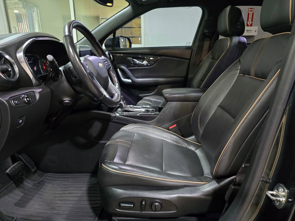 Used 2019 Chevrolet Blazer Premier w/ Sun and Wheels Package image 24