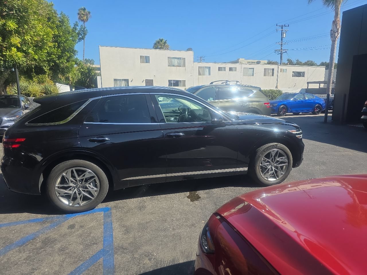 Used 2024 Genesis GV70 2.5T w/ Advanced Package AWD/4WD image 2