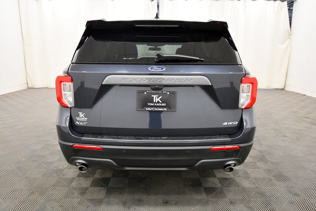 Used 2023 Ford Explorer XLT w/ Equipment Group 202A AWD/4WD image 6
