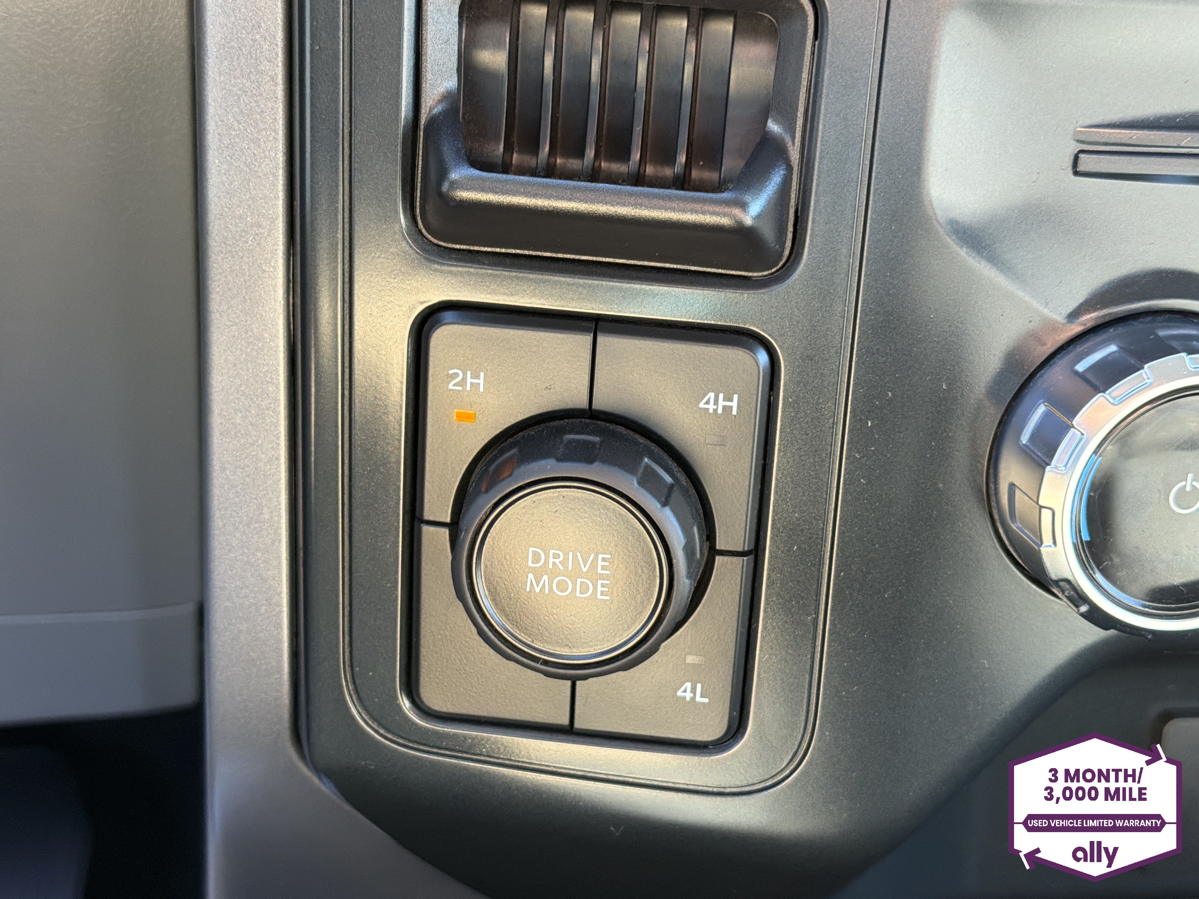 Used 2025 Ford F150 XLT w/ Equipment Group 301A Standard AWD/4WD image 21