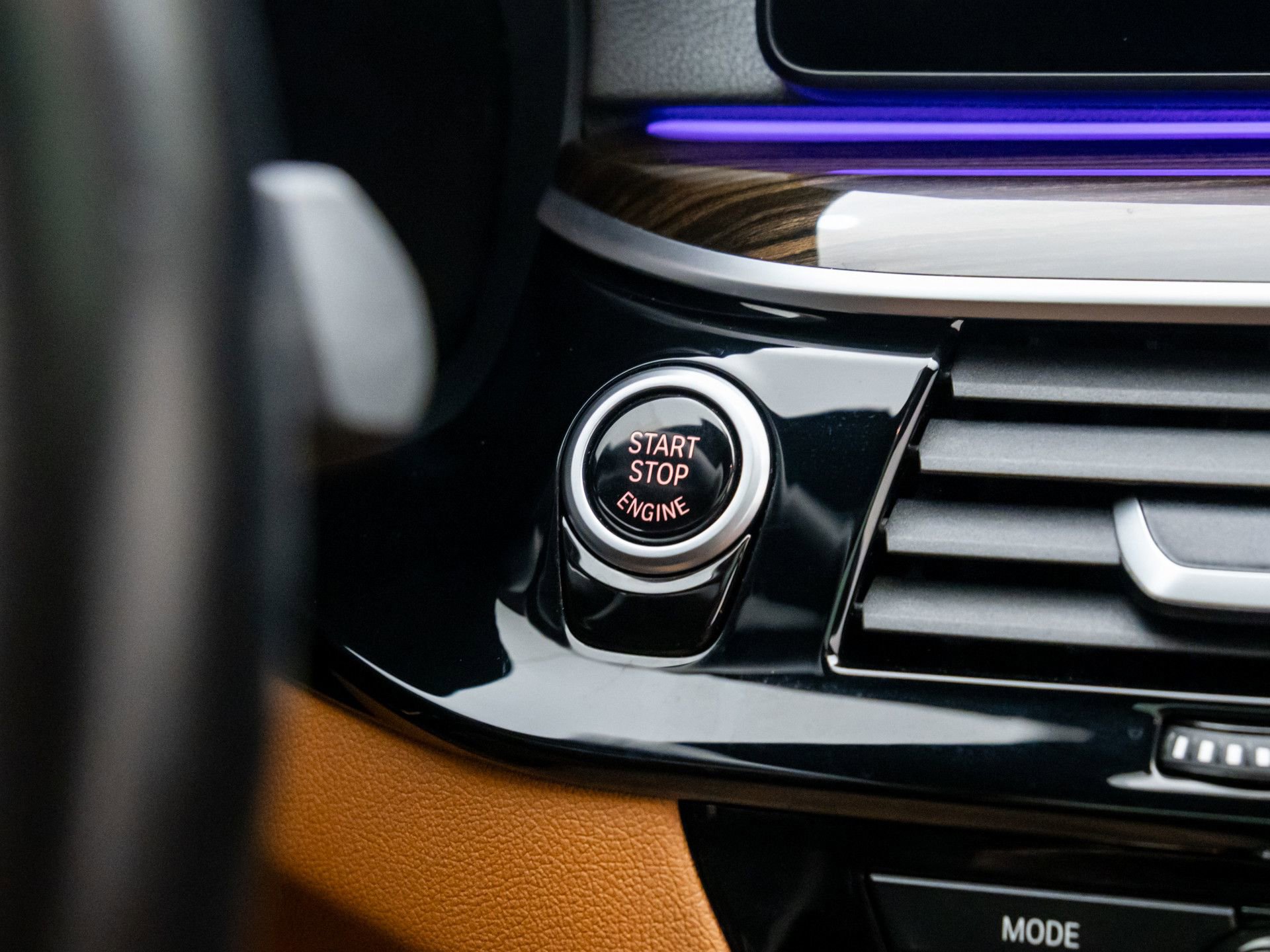 Used 2023 BMW 540i xDrive w/ Executive Package image 22