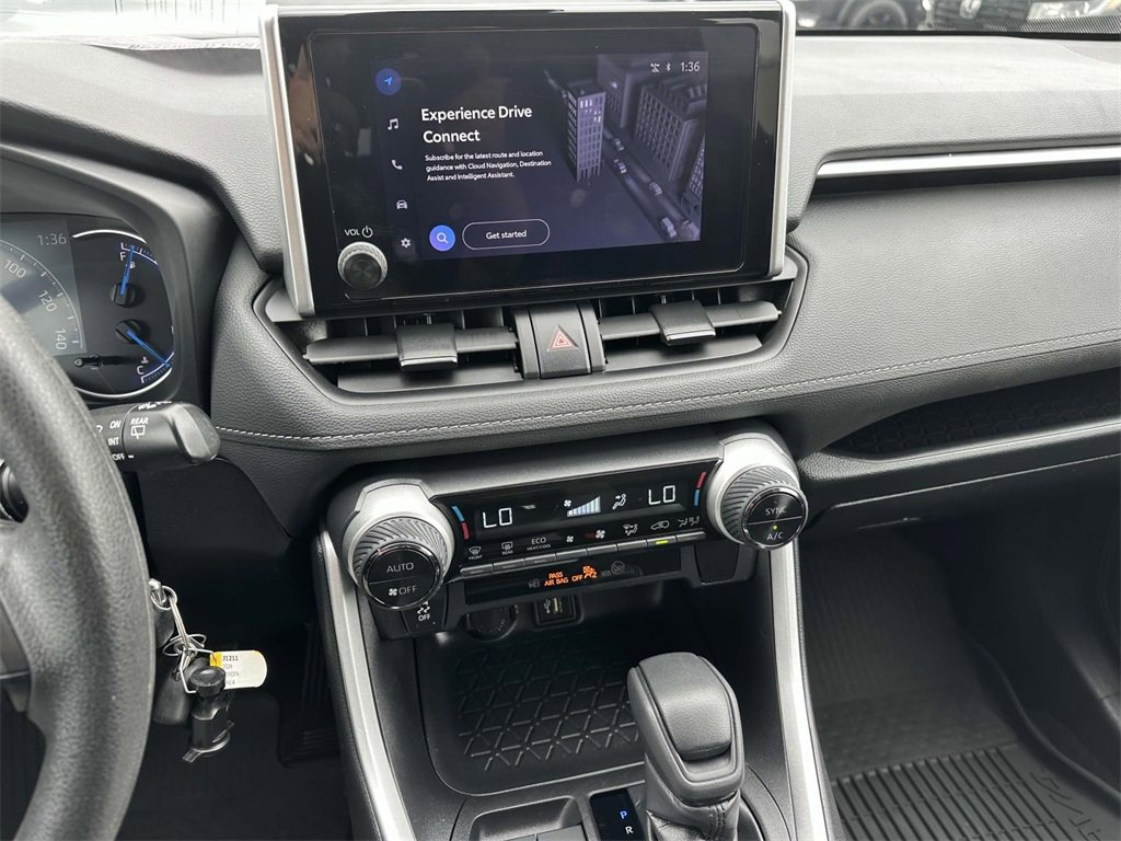 Used 2024 Toyota RAV4 LE image 16