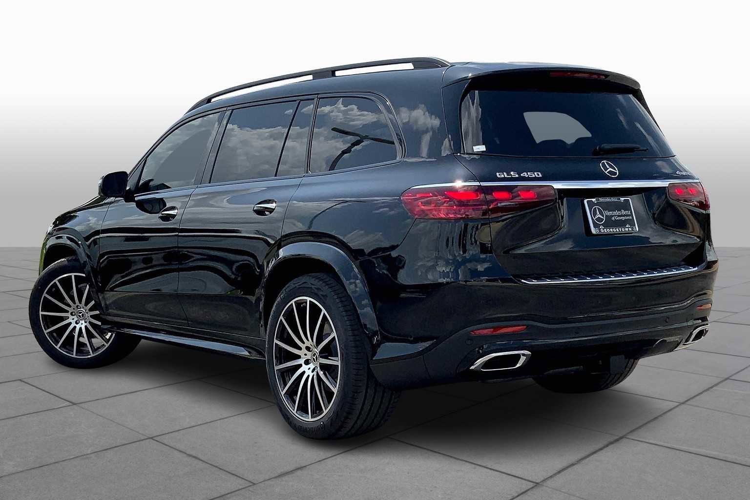 New 2025 Mercedes-Benz GLC 350e 4MATIC image 4