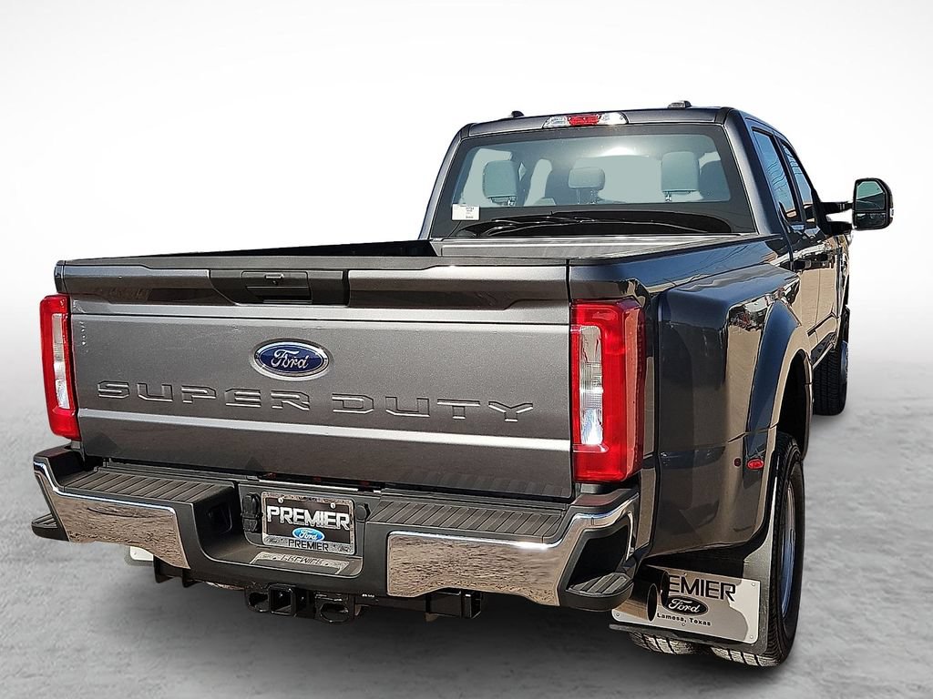 New 2026 Ford F350 XL w/ XL Chrome Package AWD/4WD image 10